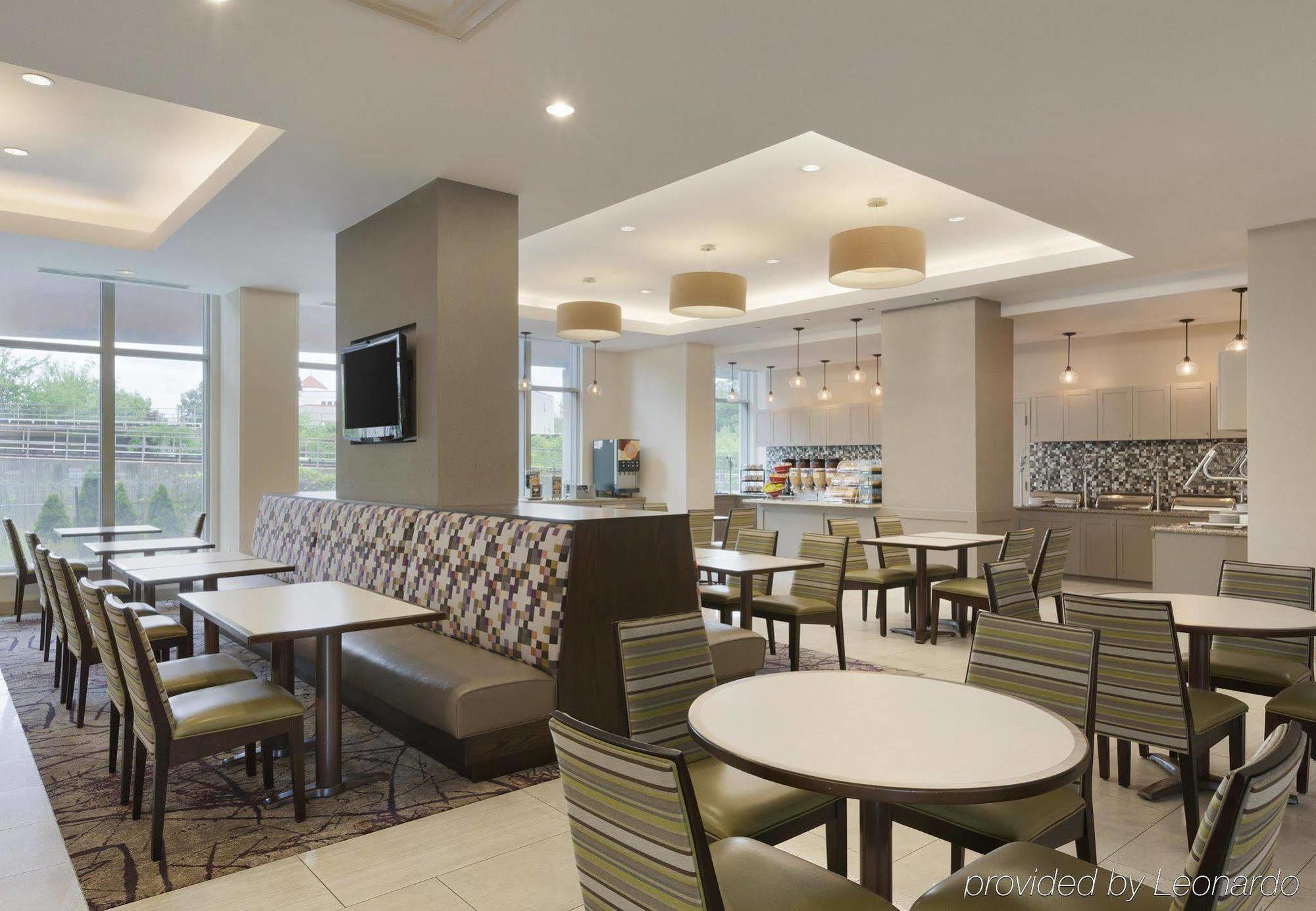 Residence Inn Alexandria Old Town South At Carlyle Restauracja zdjęcie