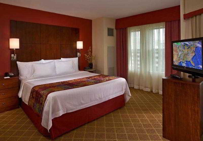 Residence Inn Alexandria Old Town South At Carlyle Zewnętrze zdjęcie